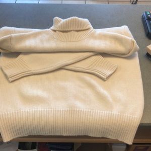 Orvis men’s turtleneck